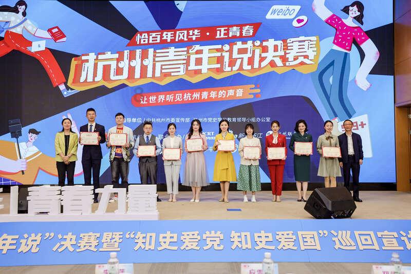 前男友说不喜欢我，问我以后还会想他吗？游戏画面